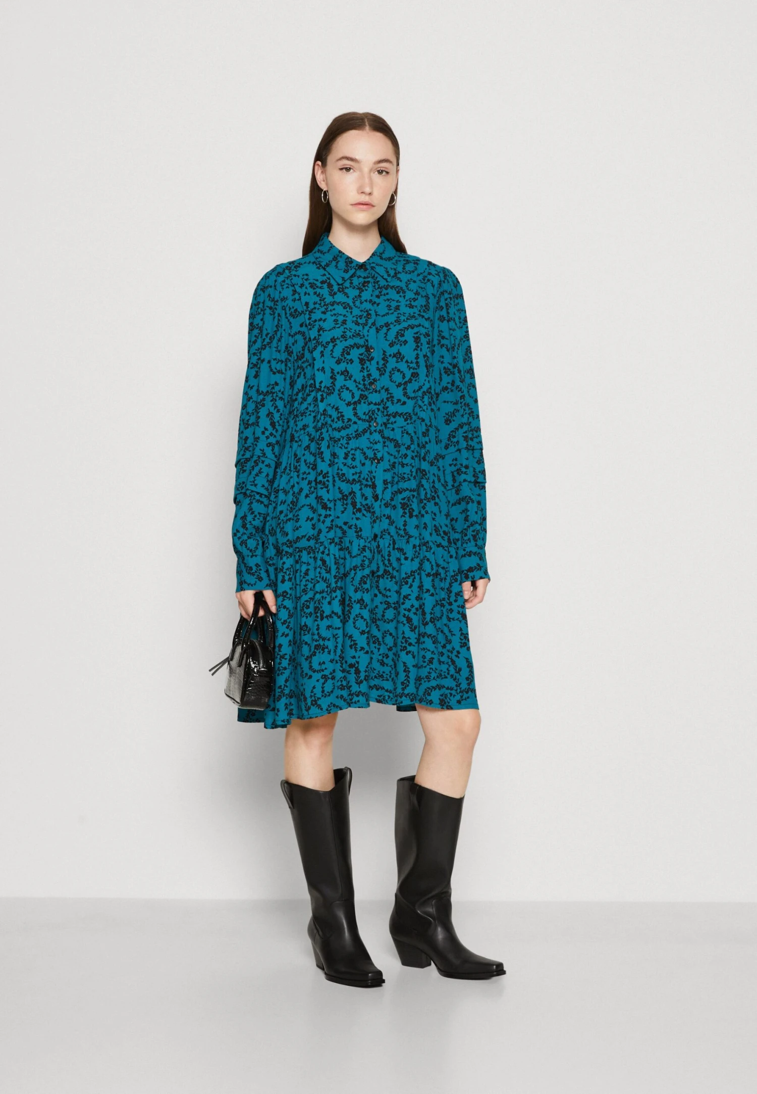 Yasminua Shirt Dress - Blousejurk - Deep Lake/Minua 4 Yasminua Shirt Dress - Blousejurk - Deep Lake/Minua - Afbeelding 2