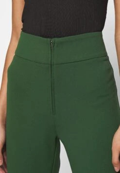 YAS Victoria Wide- Broek - Greener Pastures -Yas 7afae2c1e31d429986d99303838b85aa