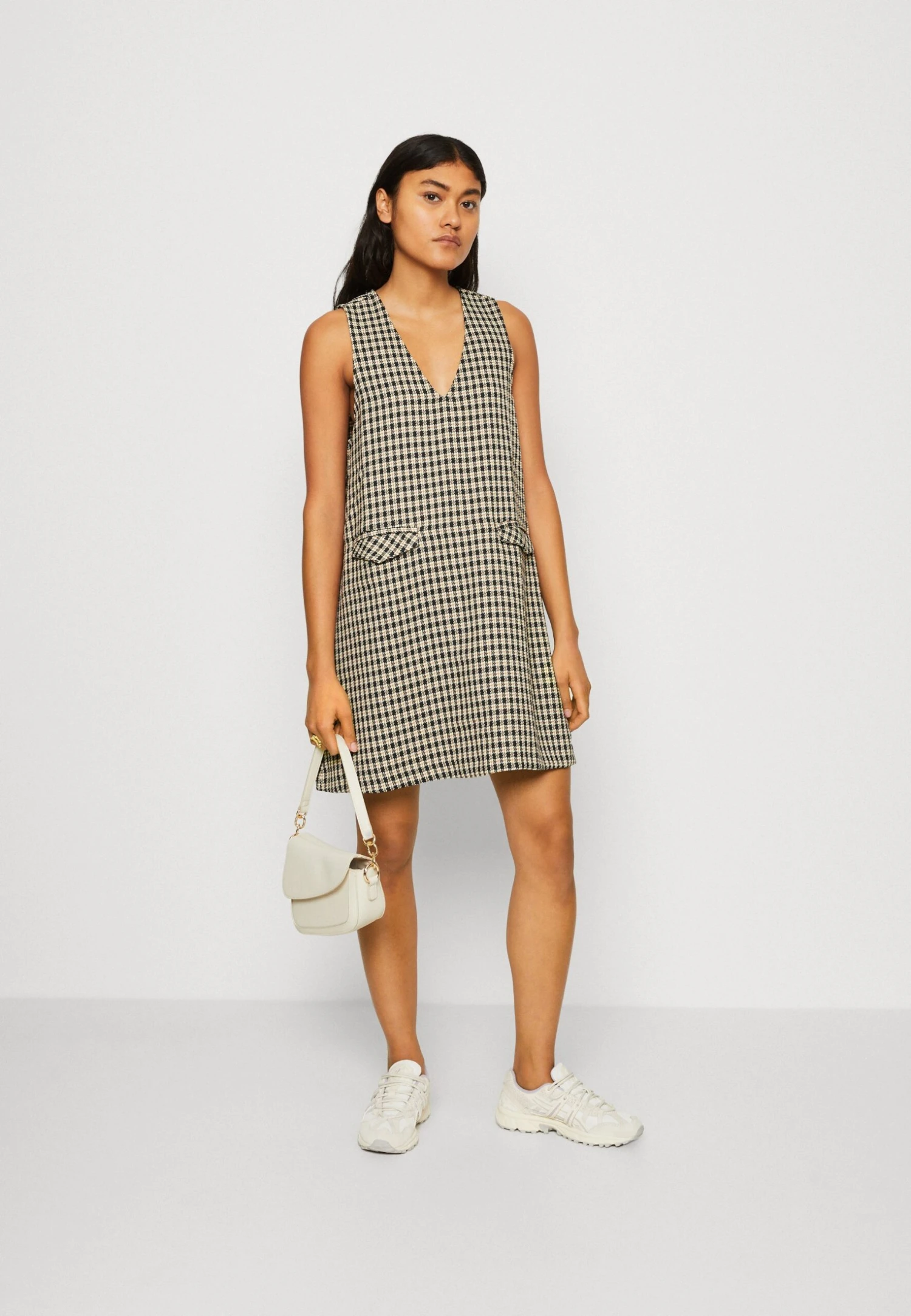Yasbami Dress - Jurk - Birch/Bami 4 Yasbami Dress - Jurk - Birch/Bami - Afbeelding 2