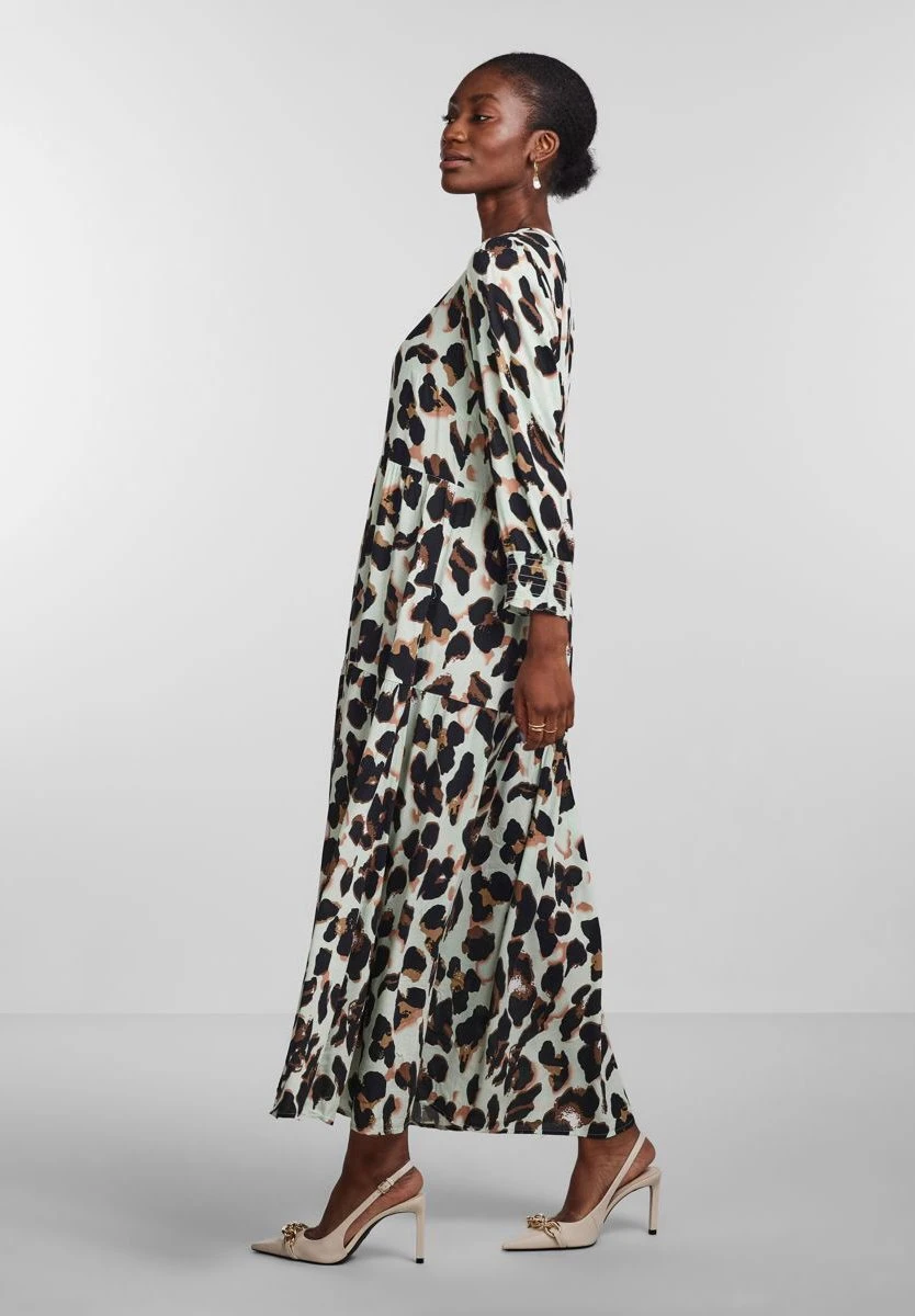 Yasalira Long Dress - Jurk - Celadon Greenaop/Liro Print 3 Yasalira Long Dress - Jurk - Celadon Greenaop/Liro Print