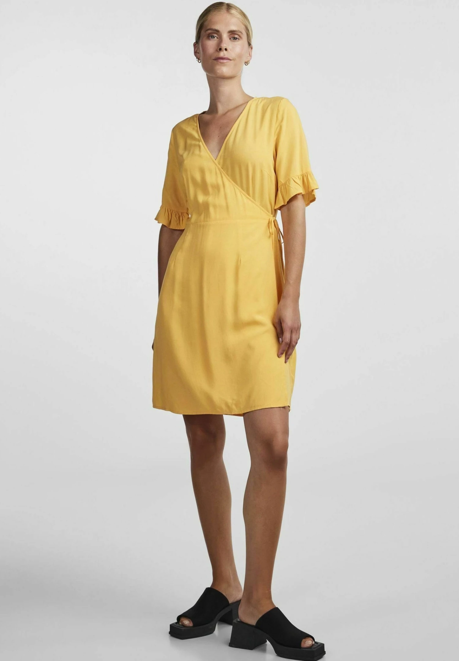 YAS Ss Wrap Pb - Jurk - Iced Mango 3 YAS Ss Wrap Pb - Jurk - Iced Mango