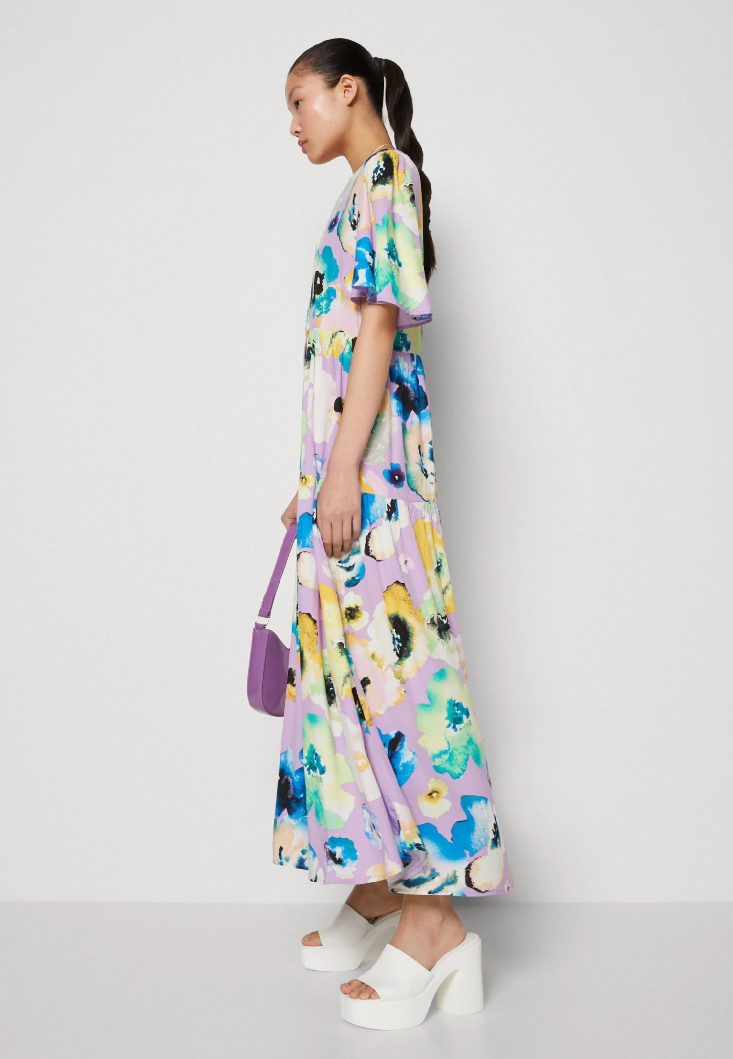 Yasmalou Long Shirt Dress - Maxi-Jurk - Sheet Lilac/Malou 6 Yasmalou Long Shirt Dress - Maxi-Jurk - Sheet Lilac/Malou - Afbeelding 4