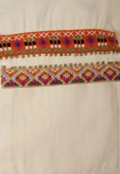 YAS Rocca - Lichte Jas - Beige 7 YAS Rocca - Lichte Jas - Beige -Yas 8544935d917141f3aea24c7780219381