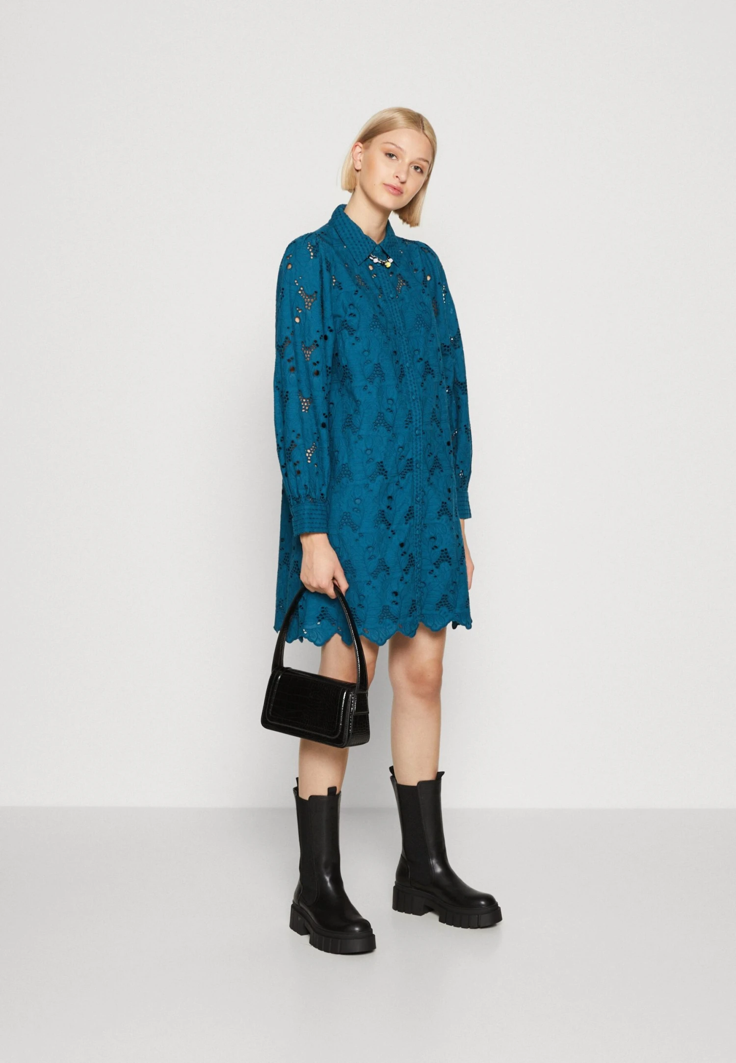 Yasteala Shirt Dress - Blousejurk - Blue Coral 4 Yasteala Shirt Dress - Blousejurk - Blue Coral - Afbeelding 2