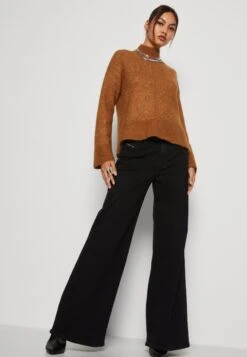 Yasnelloseam - Trui - Rubber Melange 11 Yasnelloseam - Trui - Rubber Melange -Yas 8aae8ce946224206895a057293f428c0