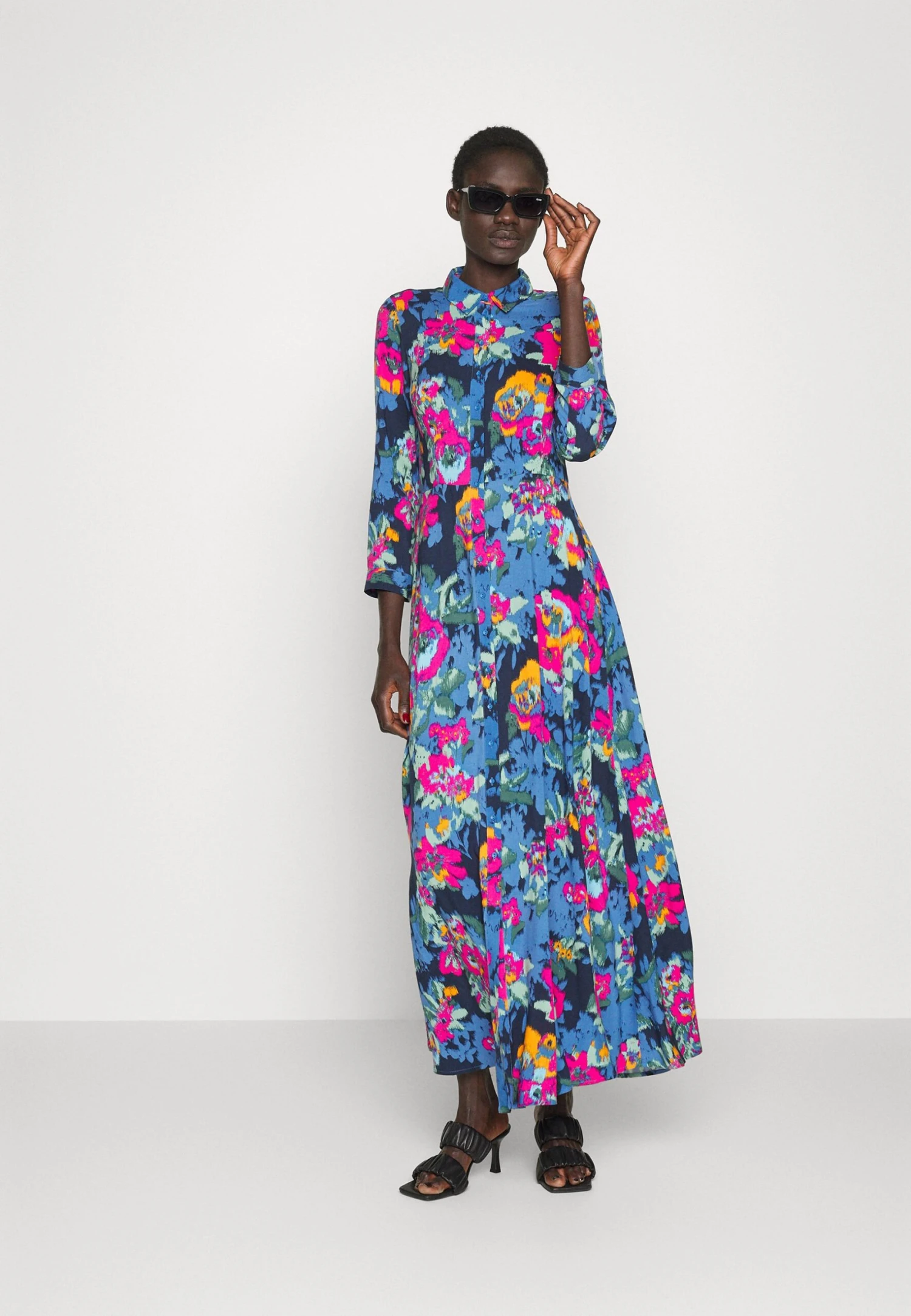 Yassavanna Dress - Maxi-Jurk - Blury Print 4 Yassavanna Dress - Maxi-Jurk - Blury Print - Afbeelding 2