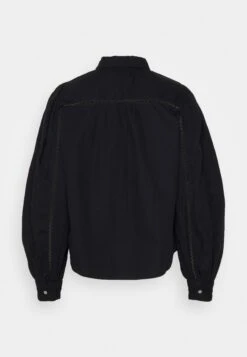 Yas -Yas 8e2643d9ec80471fabea04225d5321cc