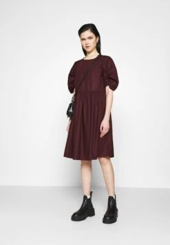 Yasphomma Dress- Jurk - Winetasting -Yas 921a3071d7e94892a602ccf97e15d86a