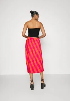 Yasanalise Plissé Skirt - Plooirok - Orange Cabaret -Yas 923a64ff452b4d31b56c428aaed5524f
