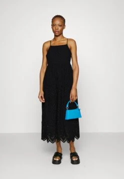 Yasmonica StrapDress- Cocktailjurk - Black -Yas 9637f61101734a5787b55ccd8ef7581f