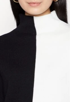 Yasmaya - Trui - Star White/Black -Yas 973857006d7a4954923542869d7b7377