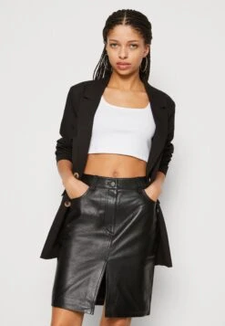 YAS Minirok - Black -Yas 9d011aceab304e91865160b39302b624