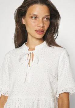 Yasholi Short Dress - Jurk - Star White 11 Yasholi Short Dress - Jurk - Star White -Yas 9ed7a9aa27a14a61a053eb718356a3f7