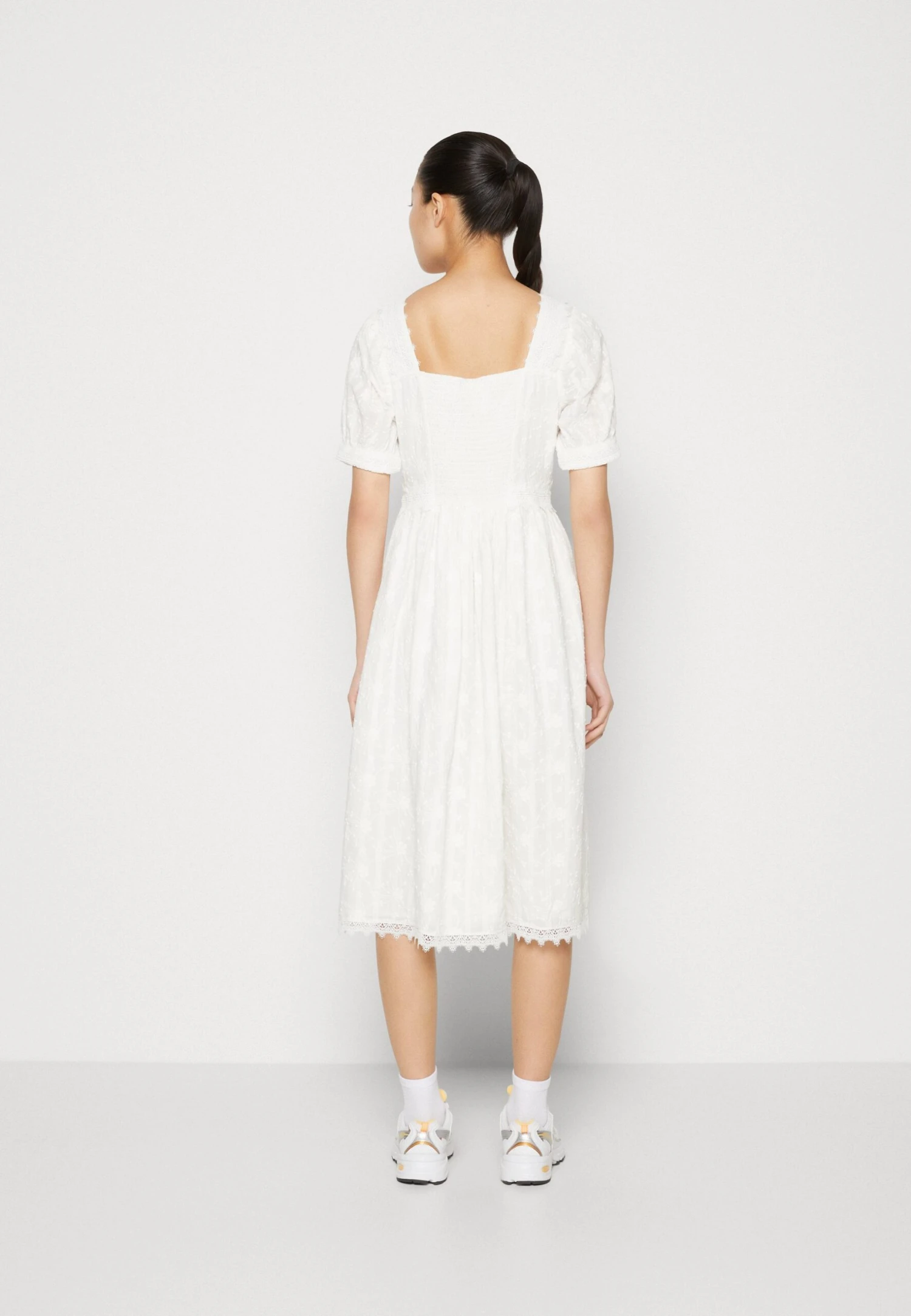 Yaskimberly Midi Dress - Jurk - White 5 Yaskimberly Midi Dress - Jurk - White - Afbeelding 3
