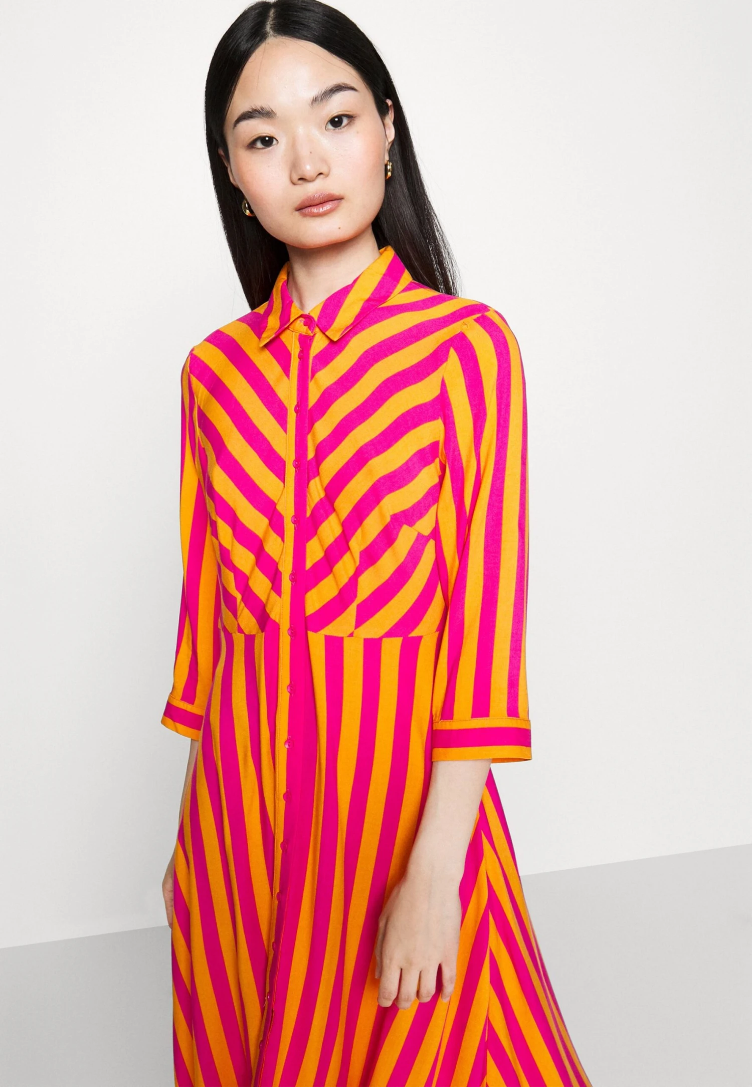 Yassavanna Long Shirt Dress- Maxi-Jurk - Orange Pepperstripes:Fuchsia Purple 6 Yassavanna Long Shirt Dress- Maxi-Jurk - Orange Pepperstripes:Fuchsia Purple - Afbeelding 4