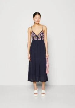 Yasmichella Strap Dress - Jurk - Dark Blue 9 Yasmichella Strap Dress - Jurk - Dark Blue -Yas aa5ed5ecb17745c9a42baf5e28b78eb7