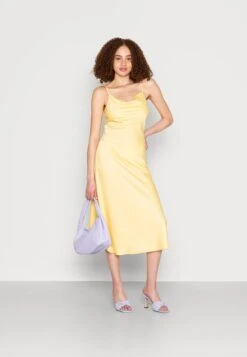Yasdottea Strap Midi Dress Show - Cocktailjurk - Popcorn -Yas aabdacc90d2140bfbc3d80d5a11d7b6e