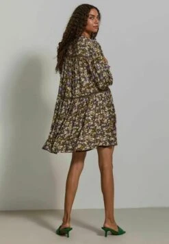 Yasruberta - Blousejurk - Olive/Beige/Berry 10 Yasruberta - Blousejurk - Olive/Beige/Berry -Yas ab9741769087408a8fdbb8b5c95ba84b