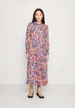 YAS Alira Long Dress - Jurk - Surf The Web