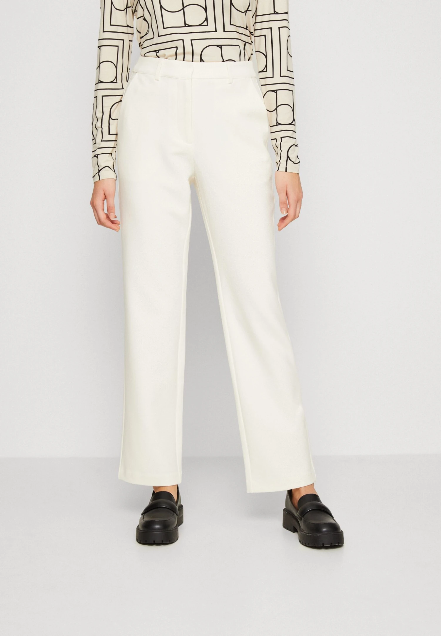 Yaslizzie High Waist Straight Pant - Broek - Gardenia 3 Yaslizzie High Waist Straight Pant - Broek - Gardenia