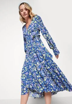 Yasmomentum Dress - Jurk - Momentum -Yas b054a9ecd8284d17bbabf19e5faae9fe