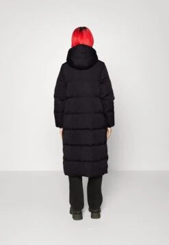 Yaspuffa Long - Donsjas - Black -Yas b2b1f22793f64774822f7f7dc87d0cbf