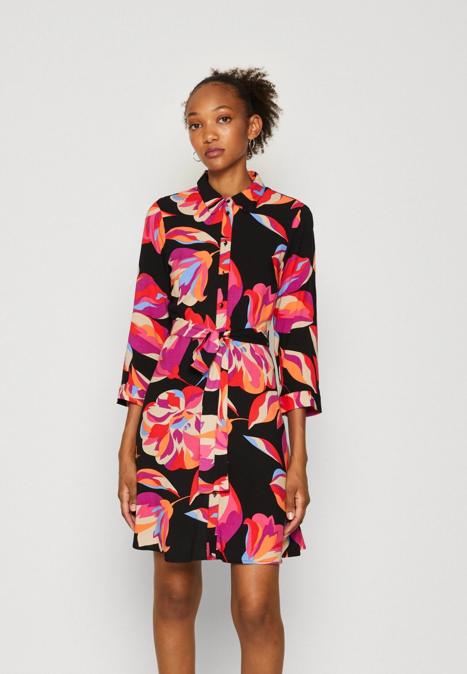 Yassavanna 3/4 Short Shirt Dress - Blousejurk - Black 3 Yassavanna 3/4 Short Shirt Dress - Blousejurk - Black