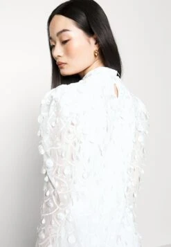 Yasbeate Ls Dress - Celeb - Galajurk - Star White 12 Yasbeate Ls Dress - Celeb - Galajurk - Star White -Yas b54619df36104f61a860b58037291913