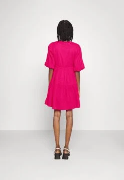 Yasliana Dress - Cocktailjurk - Fuchsia Purple -Yas b57ec325fe134e33aa950cc5e5e356fe