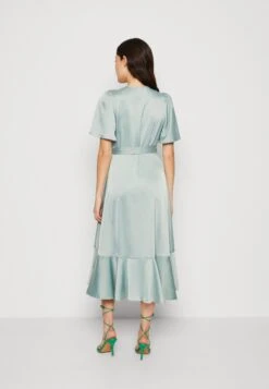 Yasthea Midi Wrap Dress - Cocktailjurk - Green Milieu 10 Yasthea Midi Wrap Dress - Cocktailjurk - Green Milieu -Yas b7f2591b39684f3fba5896b6650dd42c