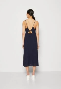Yasmichella Strap Dress - Jurk - Dark Blue 10 Yasmichella Strap Dress - Jurk - Dark Blue -Yas bcc59475d82042f1b2317afcd1ffdcef