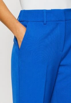 YAS Hw S Noos - Broek - Surf The Web 13 YAS Hw S Noos - Broek - Surf The Web -Yas bef8c1b974cb40d7b876a9d10ea9a4e0