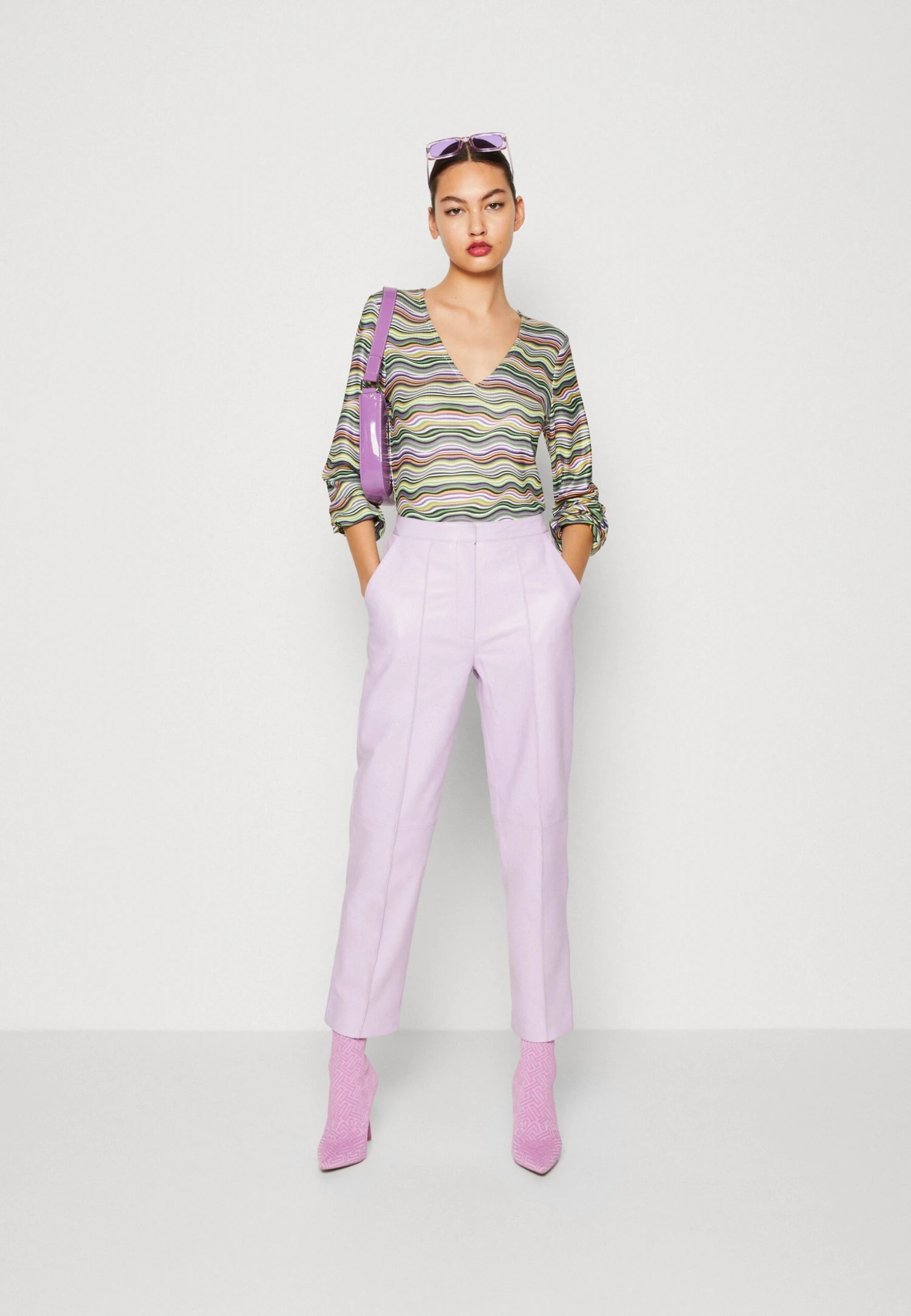 Yaslisava Ankle Pant - Leren Broek - Purple 3 Yaslisava Ankle Pant - Leren Broek - Purple - Afbeelding 2