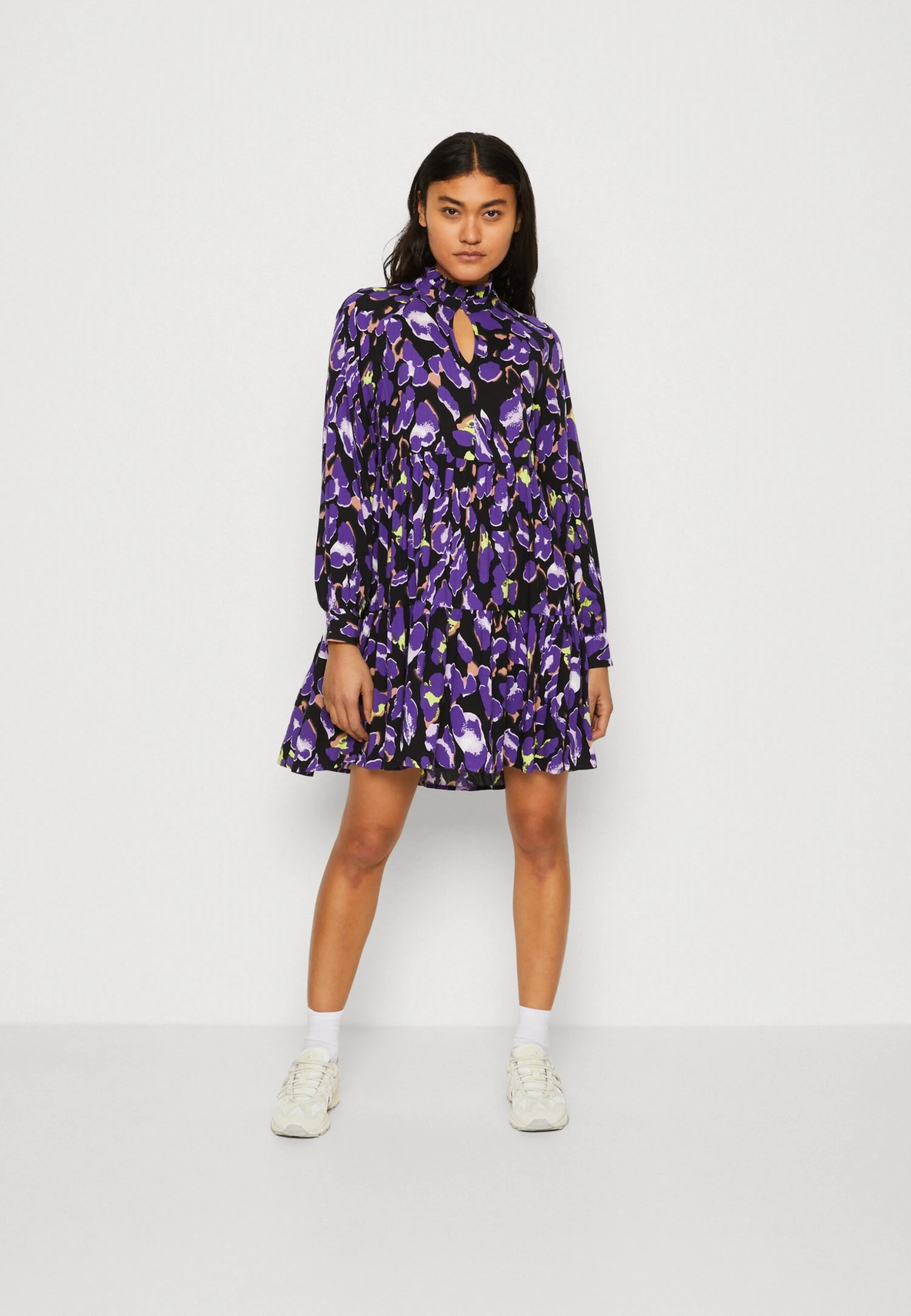 Yassavanna Dress- Jurk - Purple/Liro 3 Yassavanna Dress- Jurk - Purple/Liro