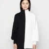 Yasmaya - Trui - Star White/Black -Yas c9b68eb685ca45a3970e9f4a4826062b