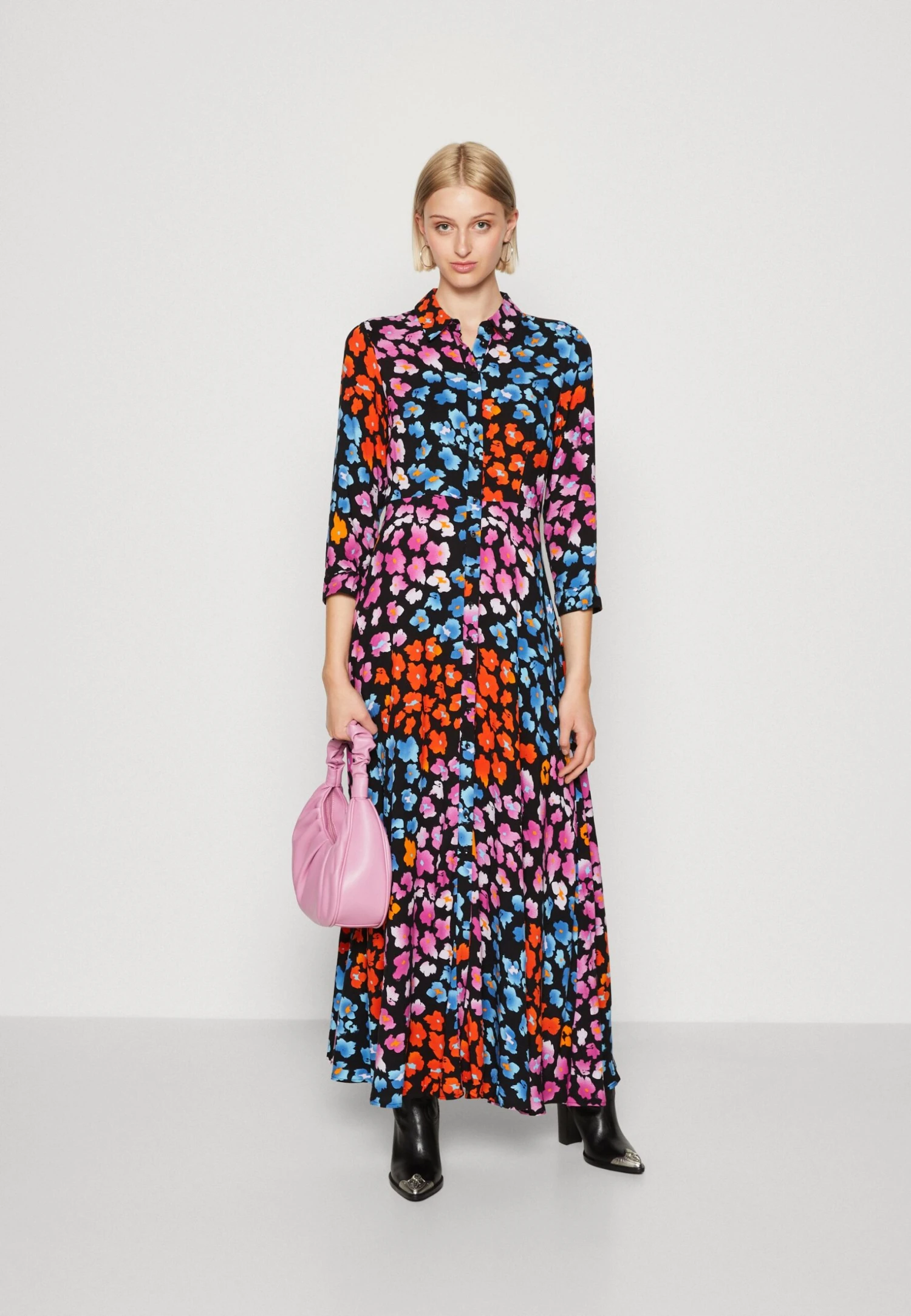 Yassavanna Long Shirt Dress - Maxi-Jurk - Black/Liro 4 Yassavanna Long Shirt Dress - Maxi-Jurk - Black/Liro - Afbeelding 2