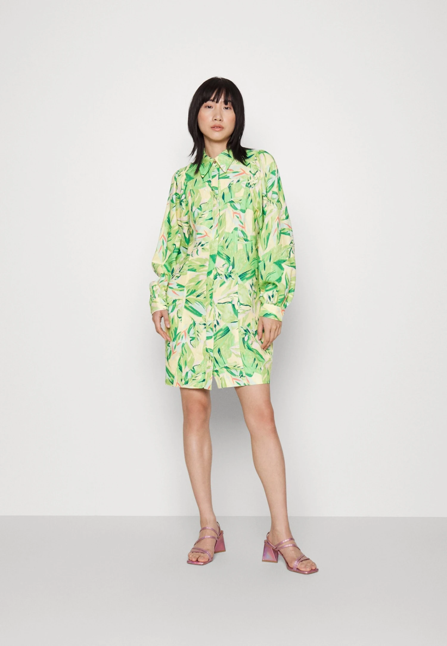 Yaspalmas 3/4 Shirt Dress - Blousejurk - Cream Blush 4 Yaspalmas 3/4 Shirt Dress - Blousejurk - Cream Blush - Afbeelding 2