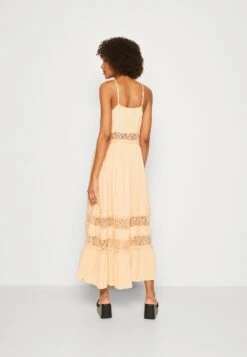 Yasmelina Strap Ankle Dress - Maxi-Jurk - Apricot -Yas cf8e3f1eefcc43a3a48ec69ef5be7234