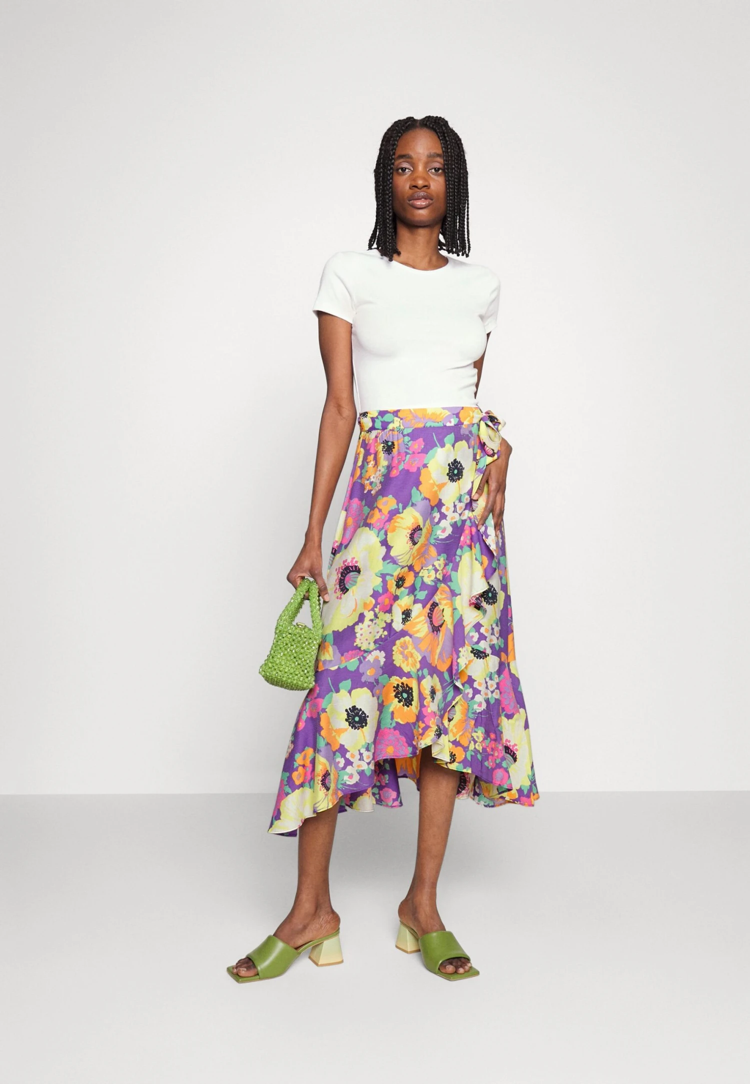 YAS Midi Wrap Skirt - A-Lijn Rok - Deep Lavender/Spectrum Print 4 YAS Midi Wrap Skirt - A-Lijn Rok - Deep Lavender/Spectrum Print - Afbeelding 2