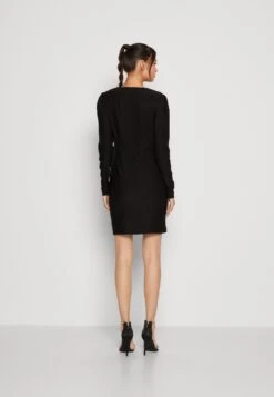 Yasganta Dress - Cocktailjurk - Black -Yas d193a4208e364168857603145ac44b28