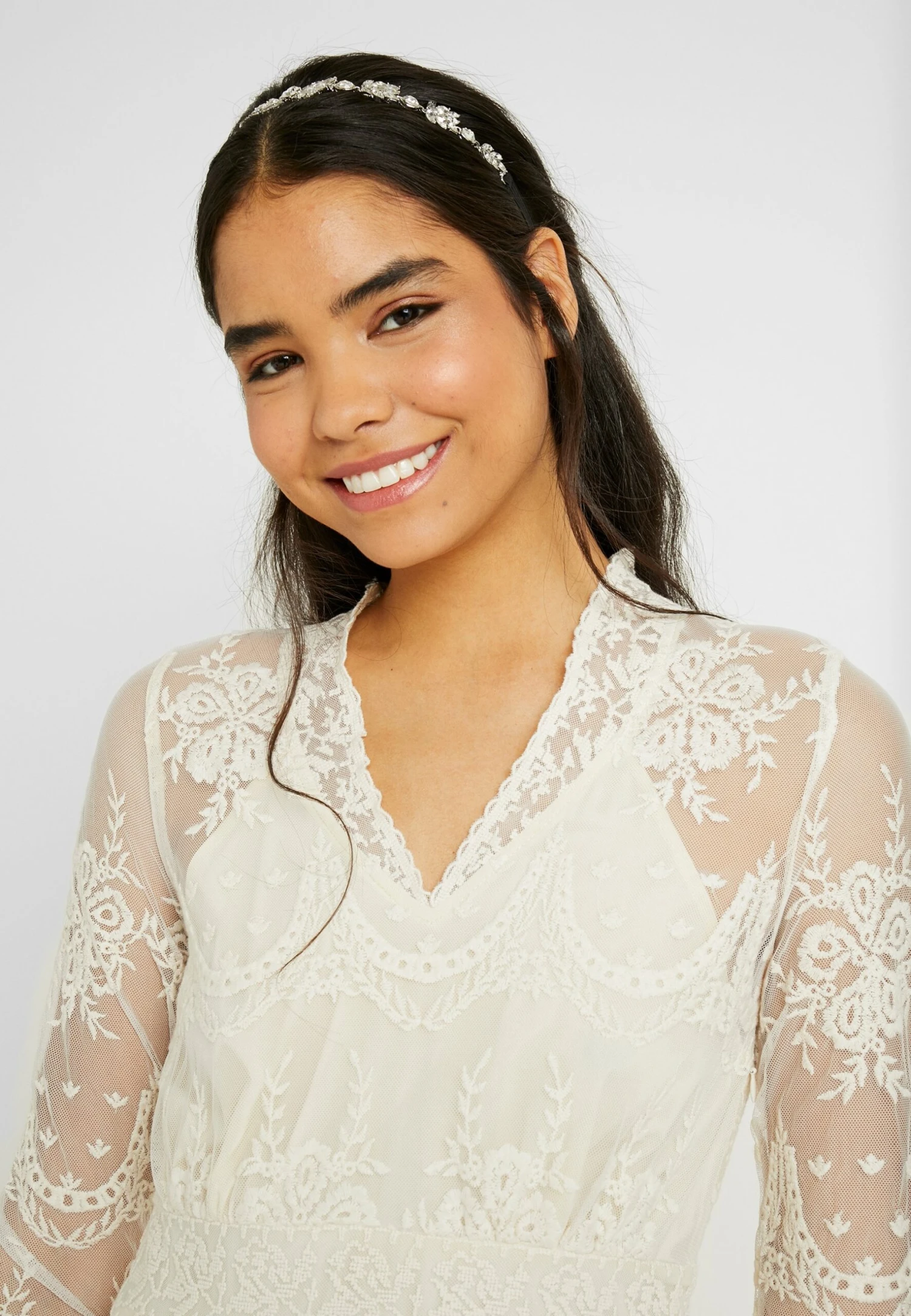 Yaseloise Dress Celeb - Galajurk - Star White 6 Yaseloise Dress Celeb - Galajurk - Star White - Afbeelding 4