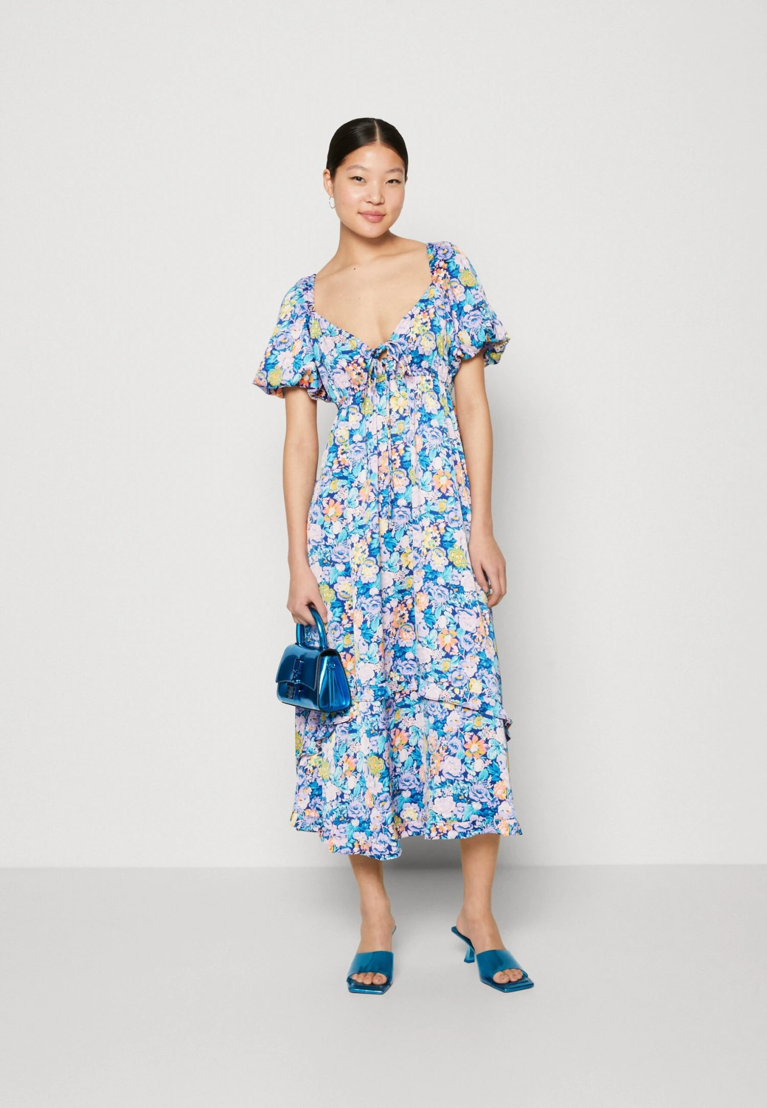 Yassilana Midi Dress - Jurk - Blie 4 Yassilana Midi Dress - Jurk - Blie - Afbeelding 2