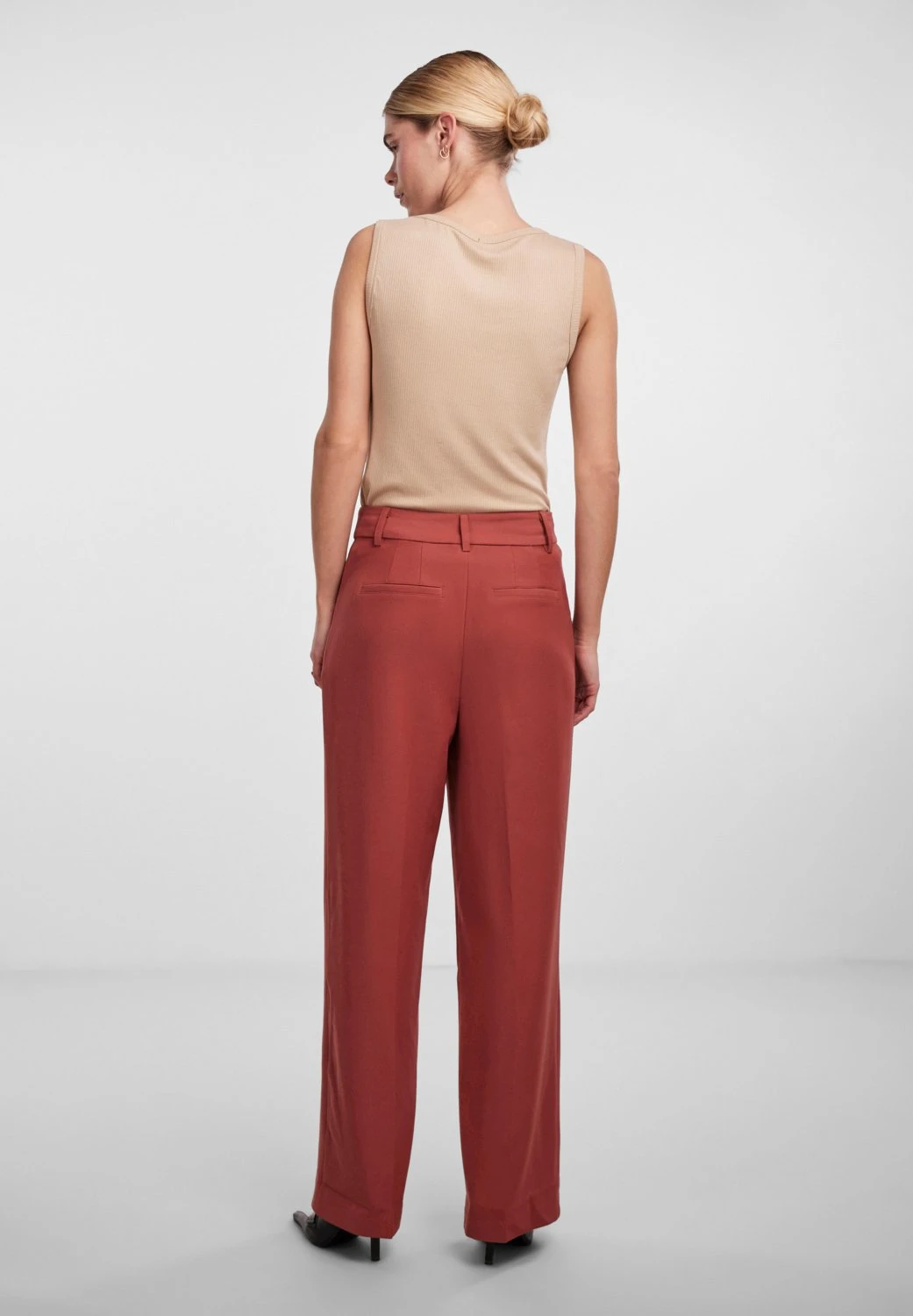 Yasumanna Pant - Broek - Redwood 5 Yasumanna Pant - Broek - Redwood - Afbeelding 3