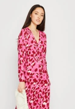 Yassavanna Long Wrap Dress - Jurk - Pink Aop Liro -Yas dcc7f928f1b94676a7aca773cb1dce0d