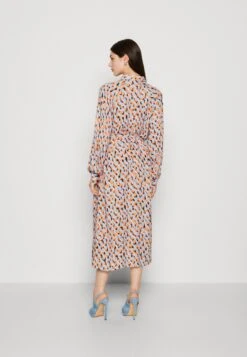 Yasmelipo Midi Shirt Dress - Blousejurk - Air Blue/Melipo 10 Yasmelipo Midi Shirt Dress - Blousejurk - Air Blue/Melipo -Yas de7e3c8032f34f8388f20caf33d2d1b1