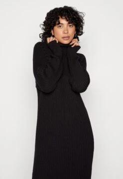 YAS Midi Rollneck S Noos - Gebreide Jurk - Black -Yas e09a4c59088341e3b87fd83e0cfd5b30