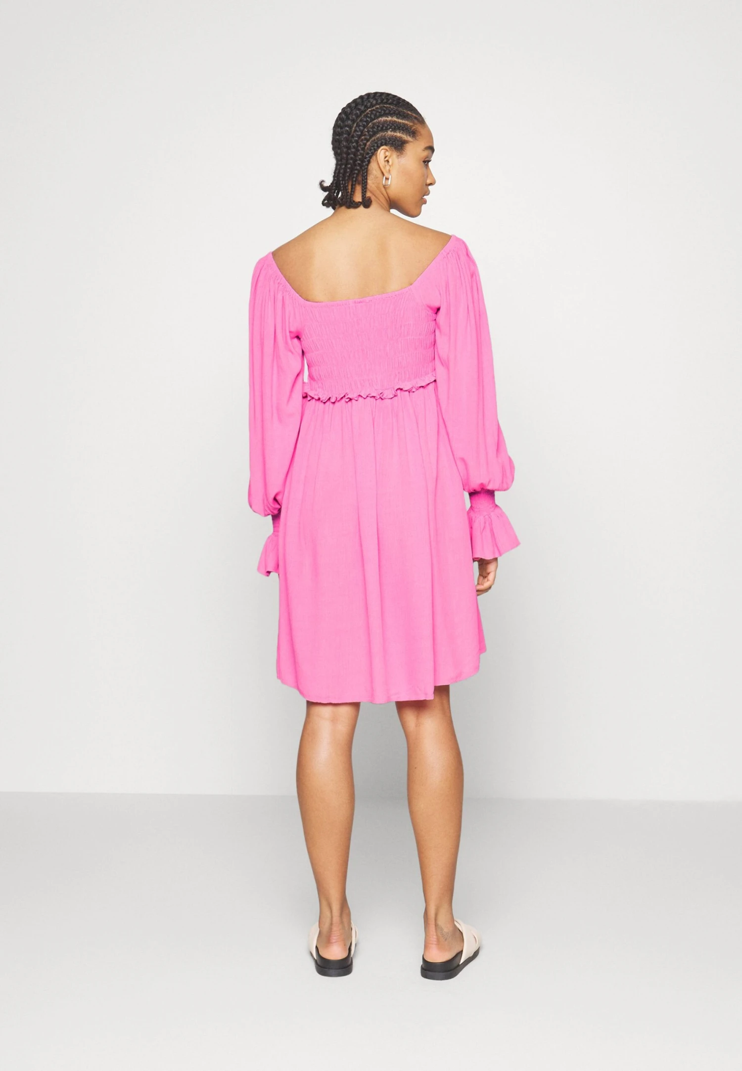 Yasmeza Smock Dress - Jurk - Pink 5 Yasmeza Smock Dress - Jurk - Pink - Afbeelding 3