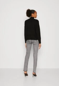 Yasbalis High Neck- Trui - Black -Yas e768b8087255426c9f36ba53c5c34b69