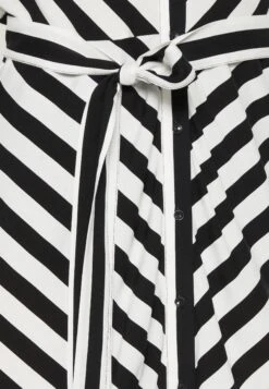 Yassavanna 3/4 Short Shirt Dress - Blousejurk - Star White/ Black 13 Yassavanna 3/4 Short Shirt Dress - Blousejurk - Star White/ Black -Yas e8e89fa540d24c34a0a6bd20ed9b4e6f