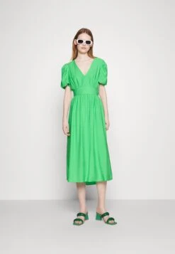 Yasclema Midi Dress - Cocktailjurk - Poison Green 10 Yasclema Midi Dress - Cocktailjurk - Poison Green -Yas eadd62d3454c486e94c1fef304ced403